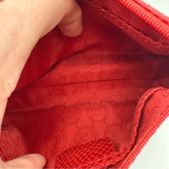 Michael Kors Red Snakeskin Estée Lauder Cosmetic Case MK Pull Limited Edition - Picture 6 of 10